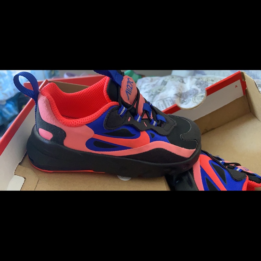 Nike air max size 8